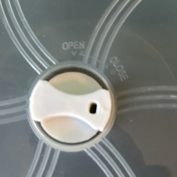 # Asian inspired Black and White Ceramic Food Keeper - Picture 6 of 6